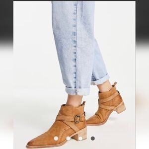 Free people leather boots‎